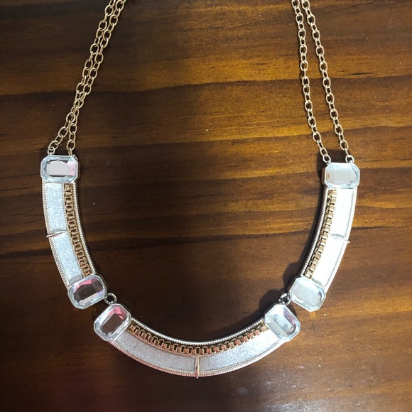 AVON Silver and Gold Necklace - Picture 2 of 2